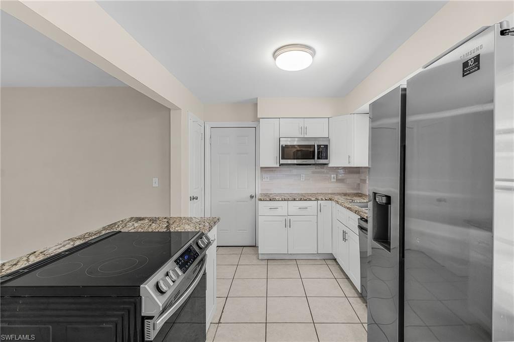 YACHT CLUB - Residential