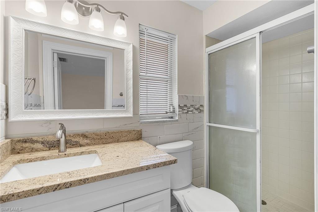 YACHT CLUB - Residential