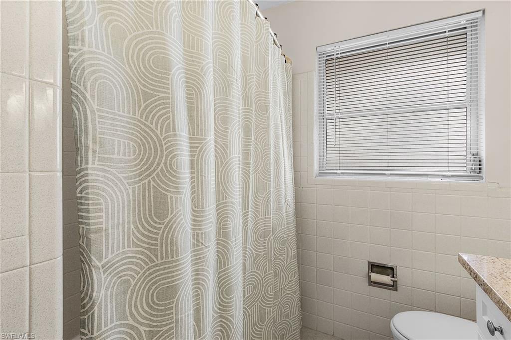 YACHT CLUB - Residential