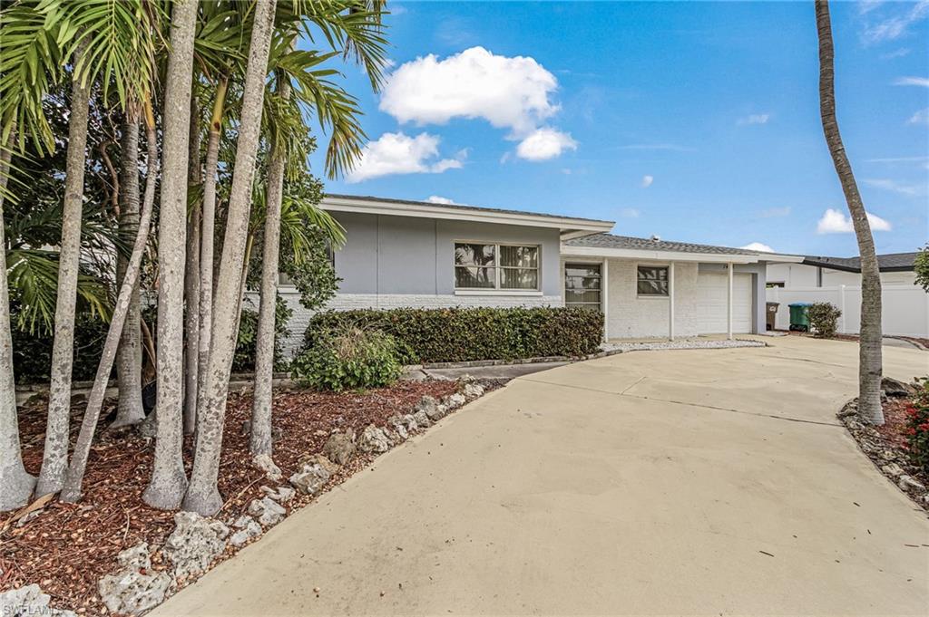 YACHT CLUB - Residential