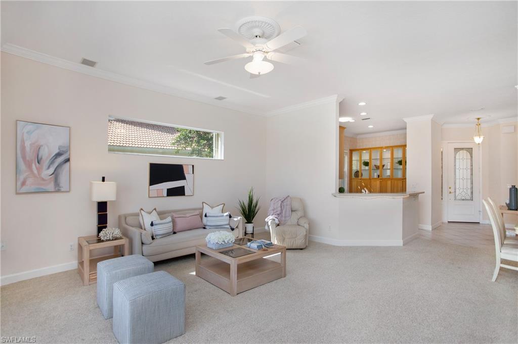 CARLTON LAKES - Residential