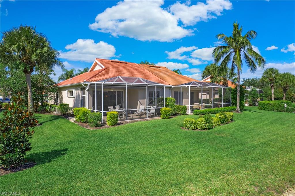 CARLTON LAKES - Residential