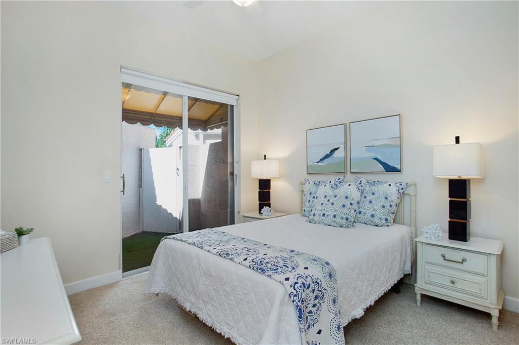 CARLTON LAKES - Residential