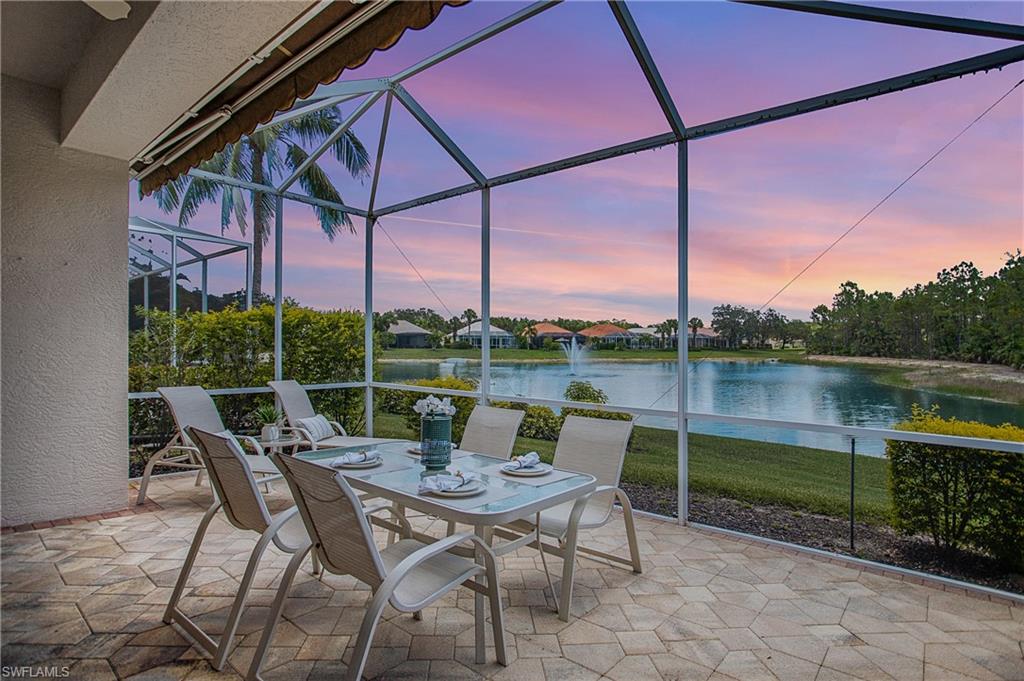 CARLTON LAKES - Residential