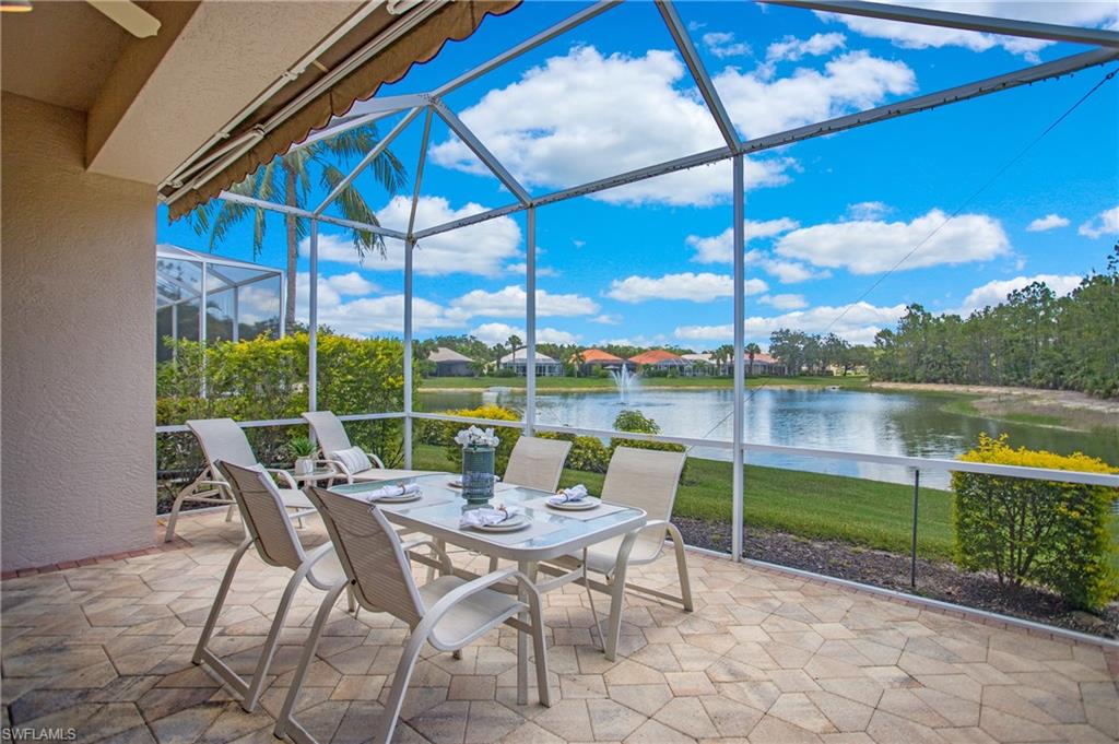 CARLTON LAKES - Residential