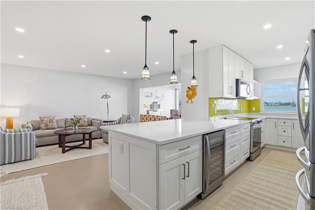 HARBORSIDE GARDENS - Residential