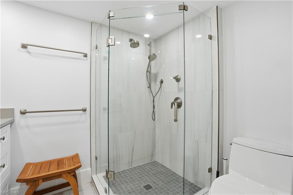 HARBORSIDE GARDENS - Residential