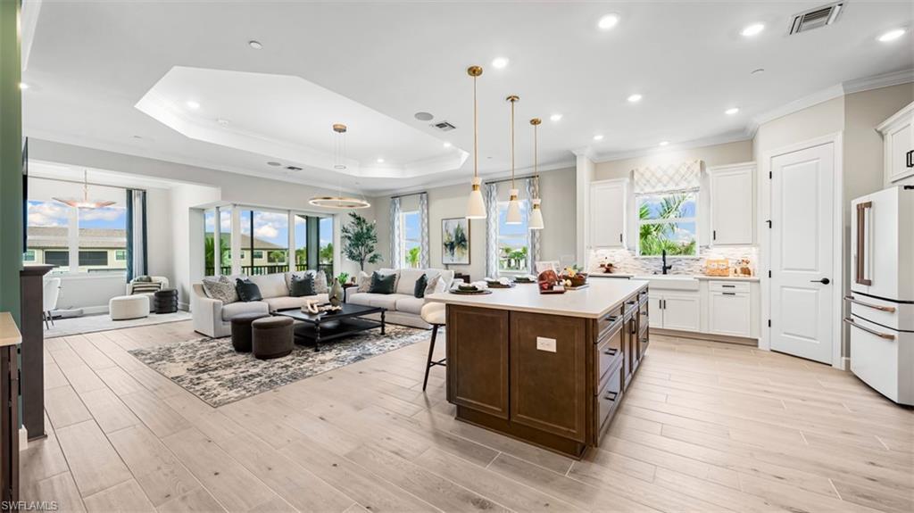 ESPLANADE BY THE ISLANDS - Residential