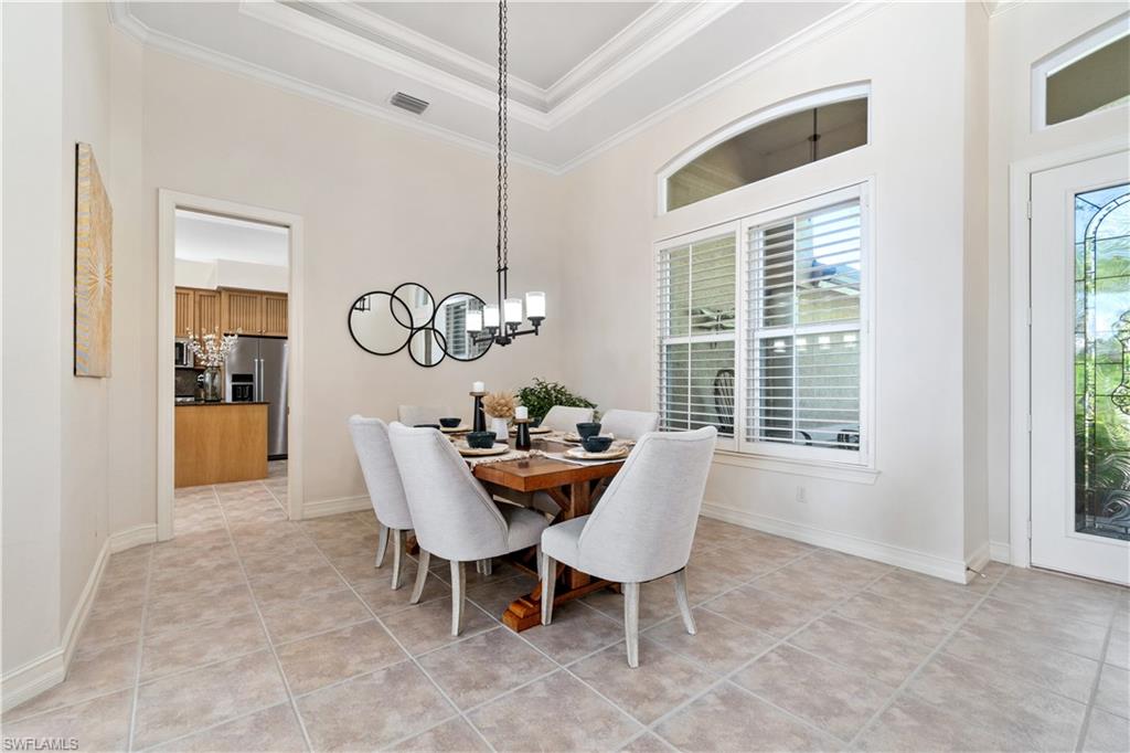 WILSHIRE LAKES - Residential