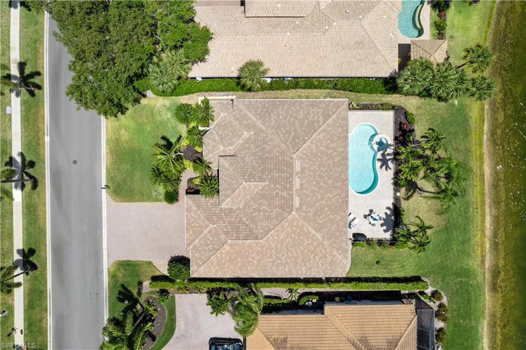 WILSHIRE LAKES - Residential