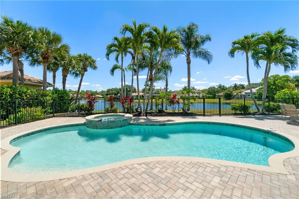 WILSHIRE LAKES - Residential