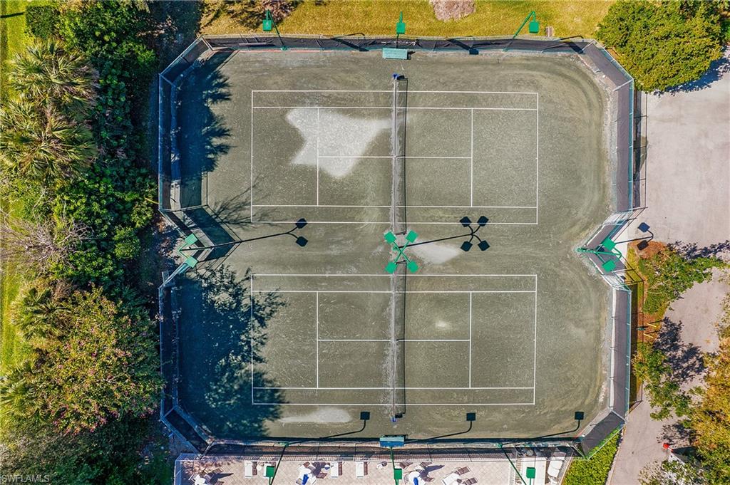 WILSHIRE LAKES - Residential