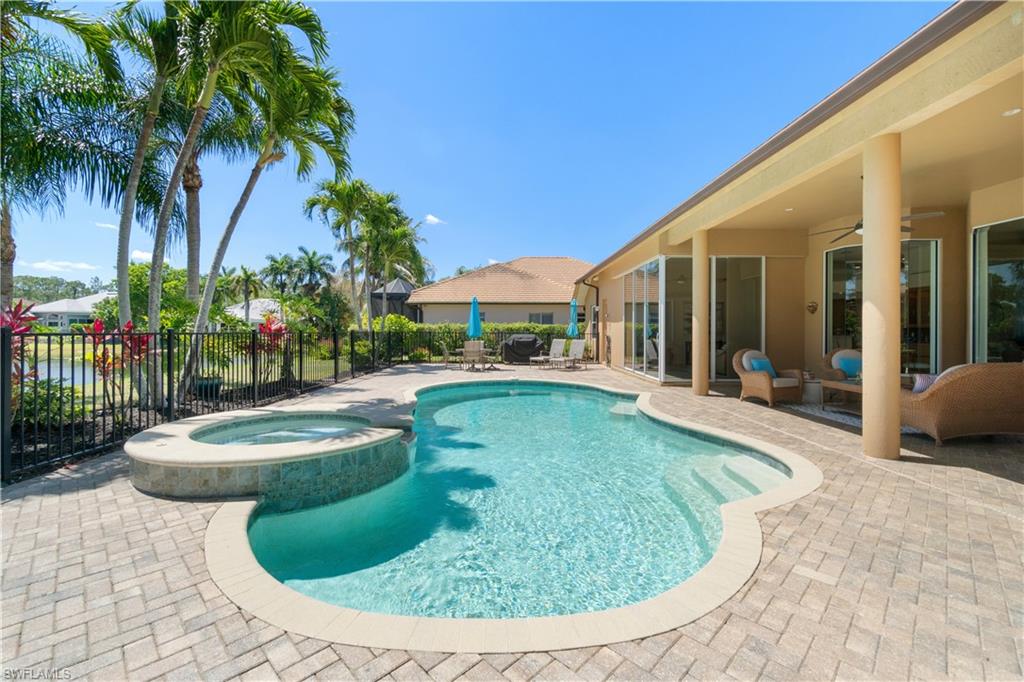 WILSHIRE LAKES - Residential