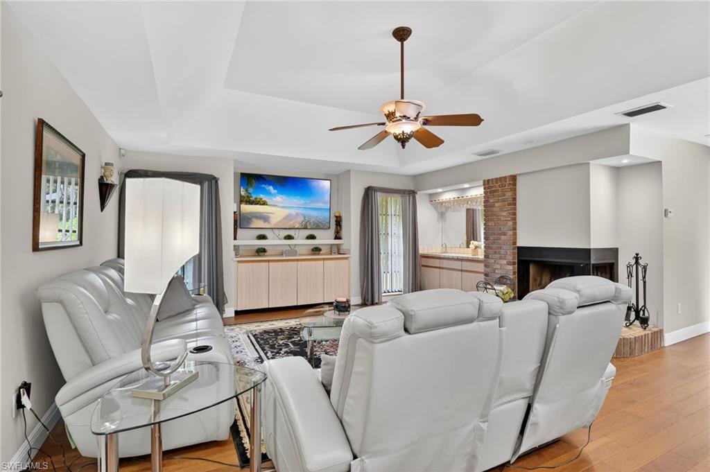 OAKMONT - Residential