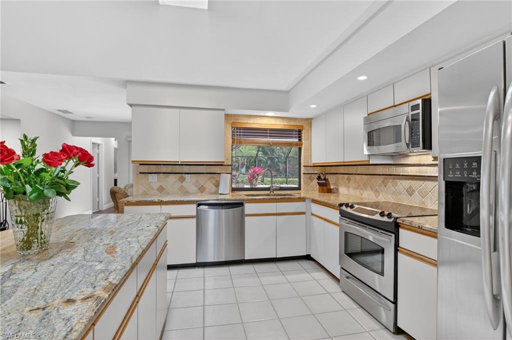 OAKMONT - Residential