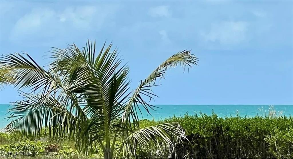 SANDALFOOT CONDOMINIUM - Residential