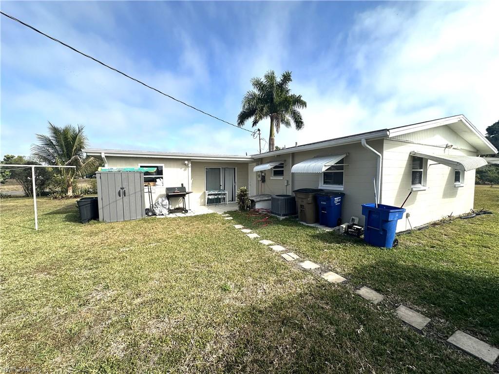 LEHIGH ACRES - Residential
