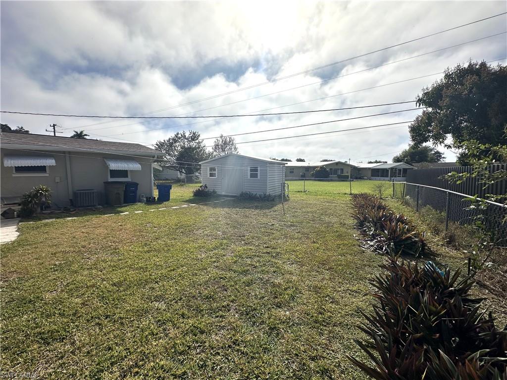 LEHIGH ACRES - Residential