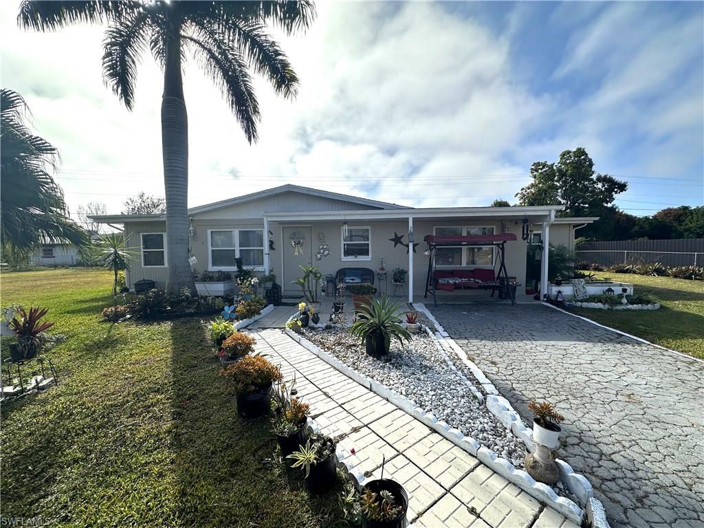 LEHIGH ACRES - Residential