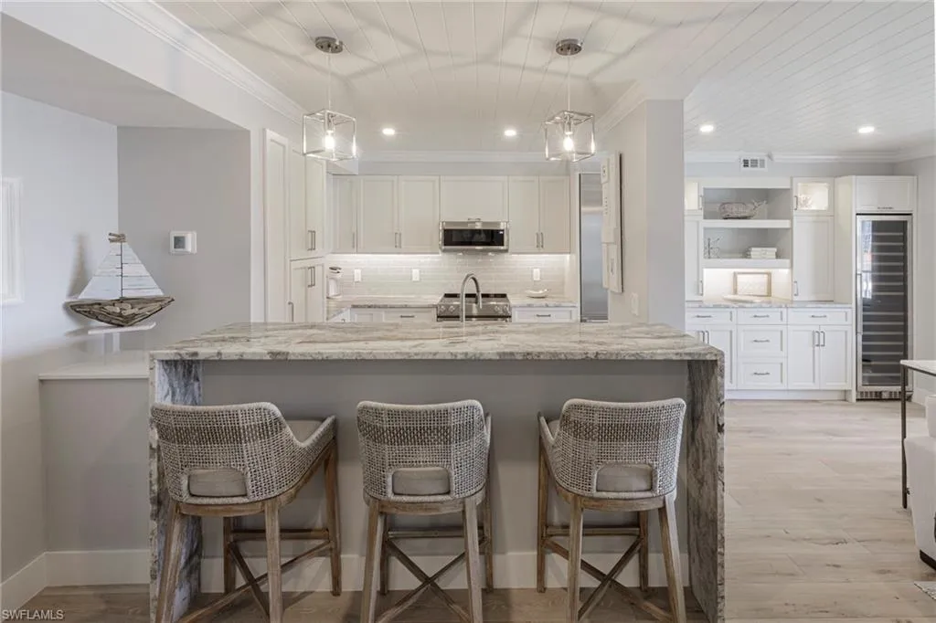 Naples, Florida 34103, United States, 2 Bedrooms Bedrooms, ,2 BathroomsBathrooms,Residential,Active,133446