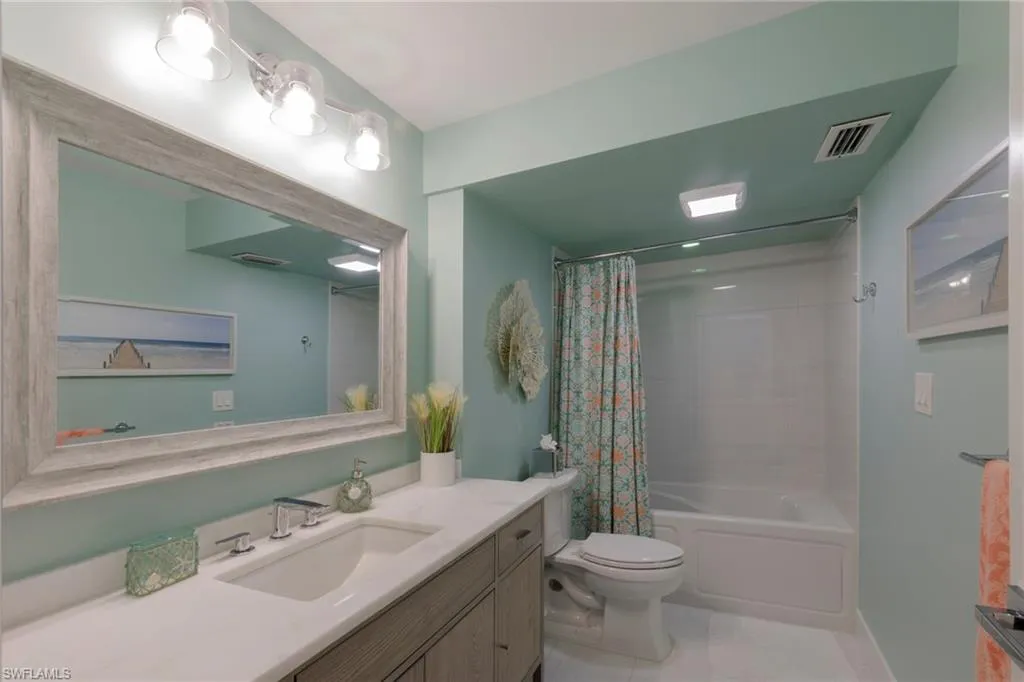 Naples, Florida 34103, United States, 2 Bedrooms Bedrooms, ,2 BathroomsBathrooms,Residential,Active,133446