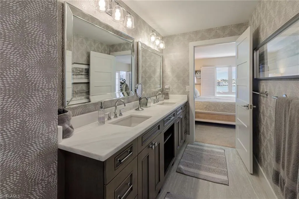 Naples, Florida 34103, United States, 2 Bedrooms Bedrooms, ,2 BathroomsBathrooms,Residential,Active,133446