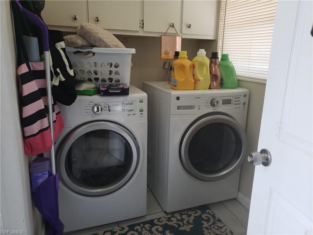 NAPLES PARK - Residential