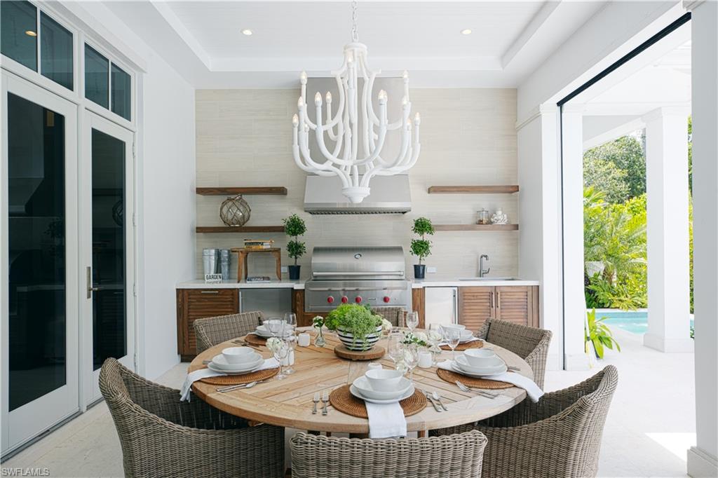 OLDE NAPLES - Residential