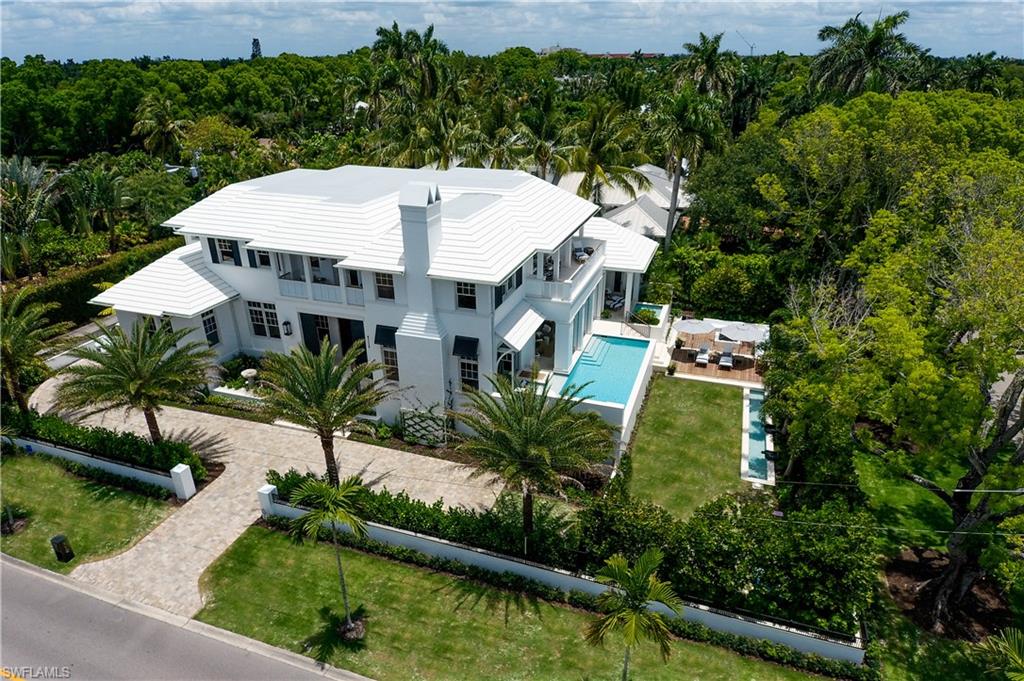 OLDE NAPLES - Residential