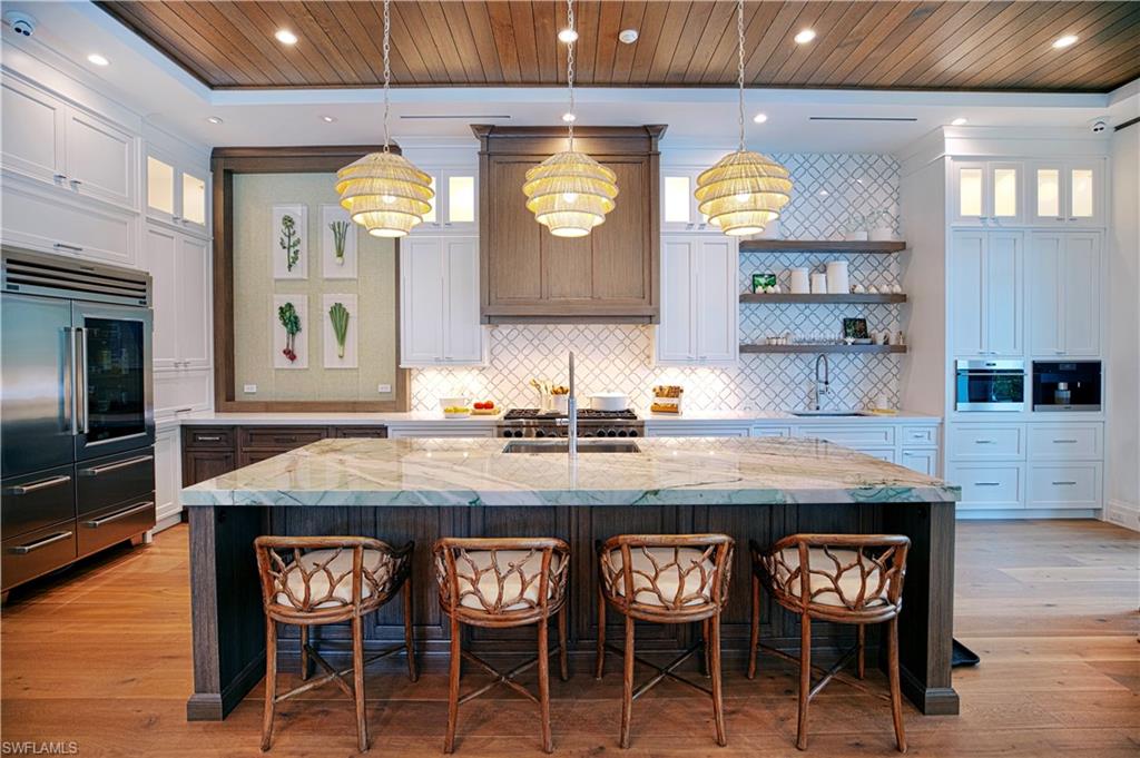 OLDE NAPLES - Residential