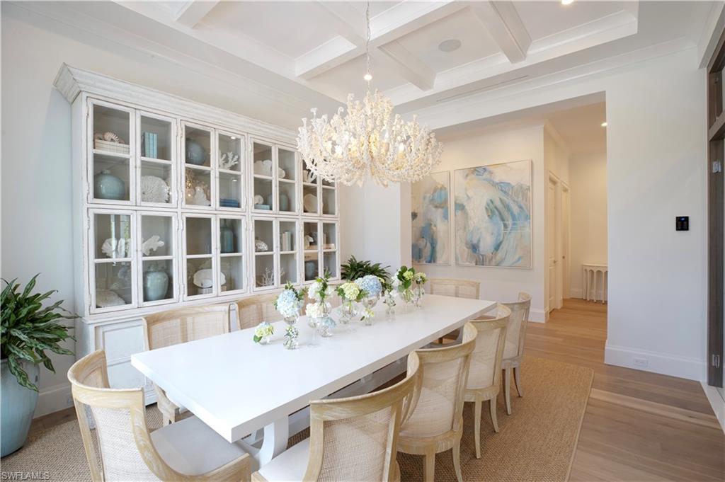 OLDE NAPLES - Residential