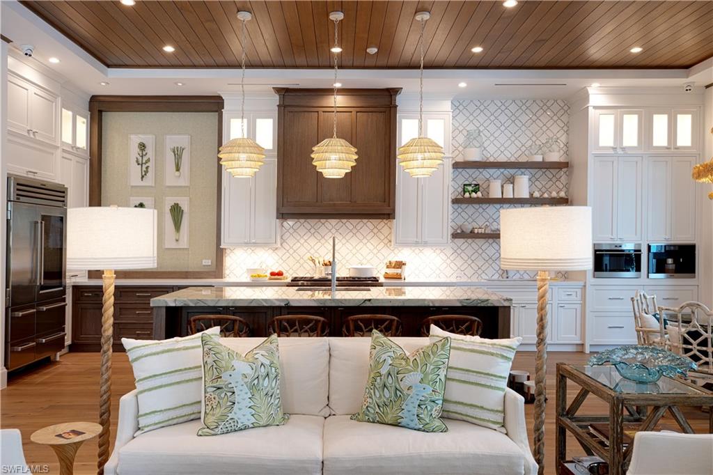 OLDE NAPLES - Residential