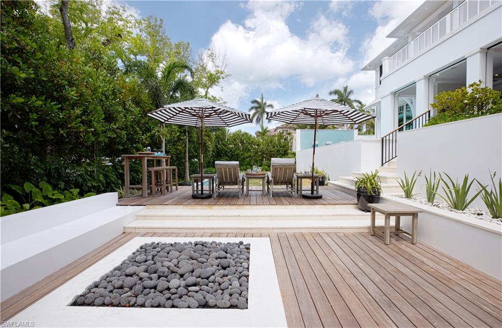 OLDE NAPLES - Residential