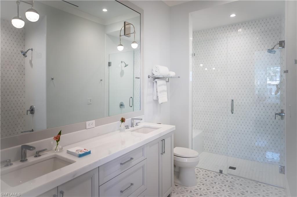 OLDE NAPLES - Residential