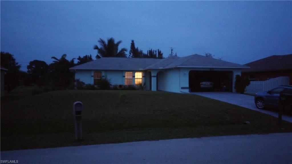 CAPE CORAL - Residential