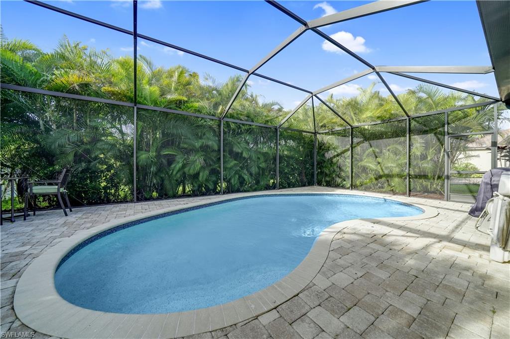 PROMENADE WEST - Residential