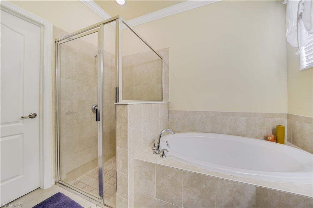 PROMENADE WEST - Residential