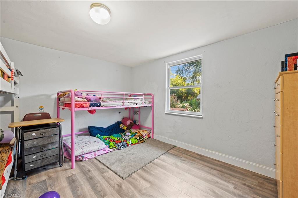 RUSSELL PARK - Residential