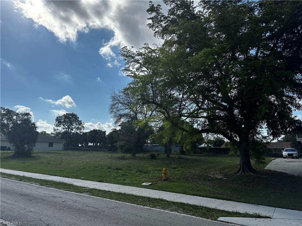 GOLDEN GATE CITY - Land