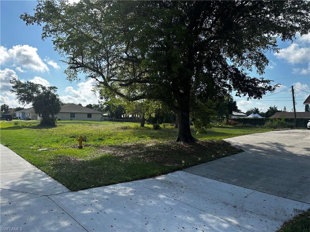 GOLDEN GATE CITY - Land