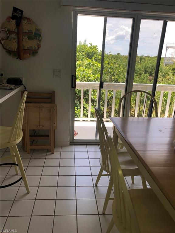 JOSE'S HIDEAWAY - Residential