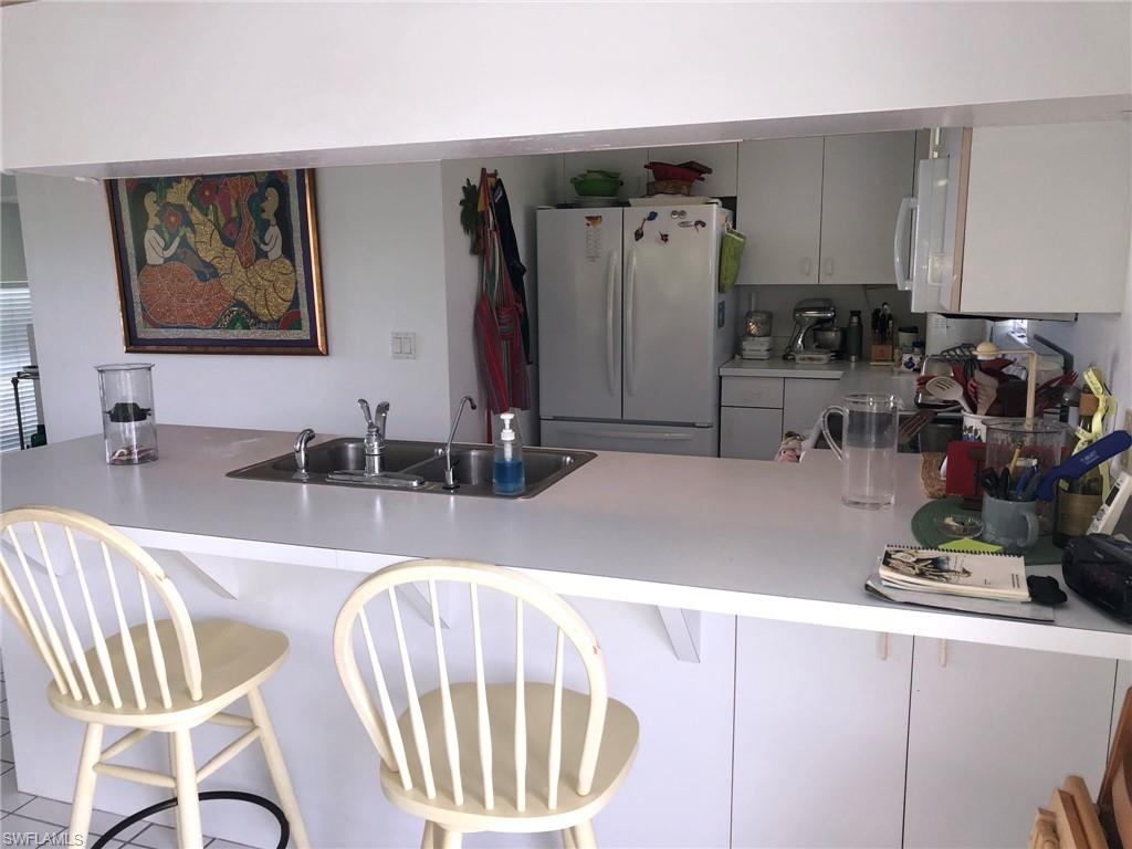 JOSE'S HIDEAWAY - Residential