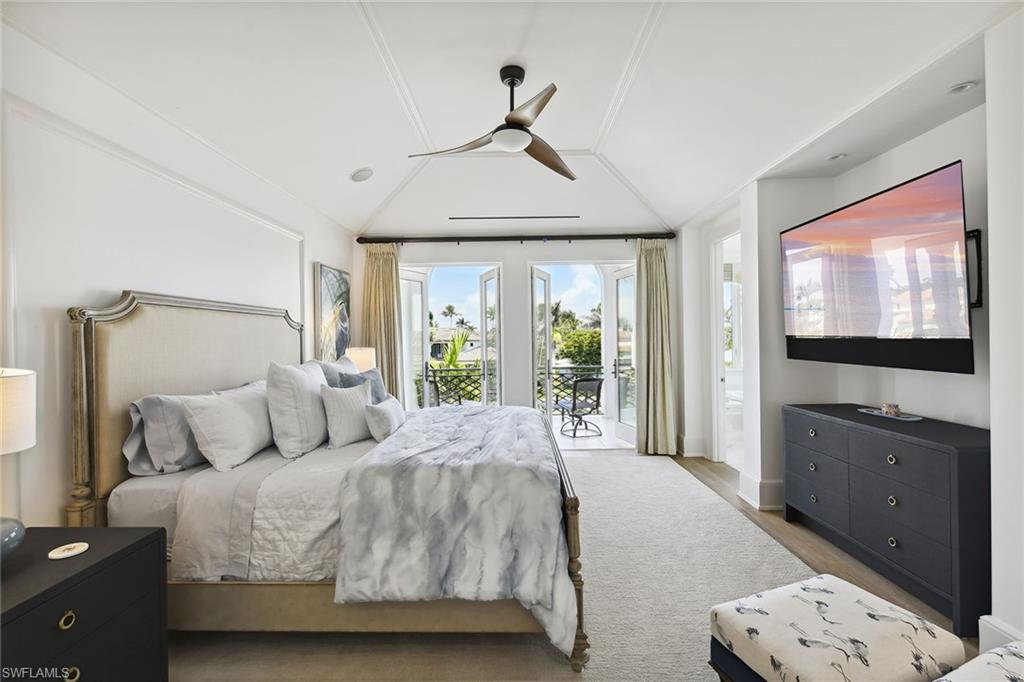 NAPLES CASAMORE - Residential