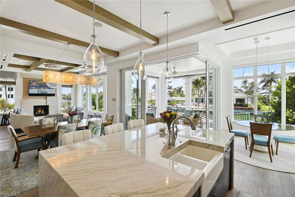 NAPLES CASAMORE - Residential