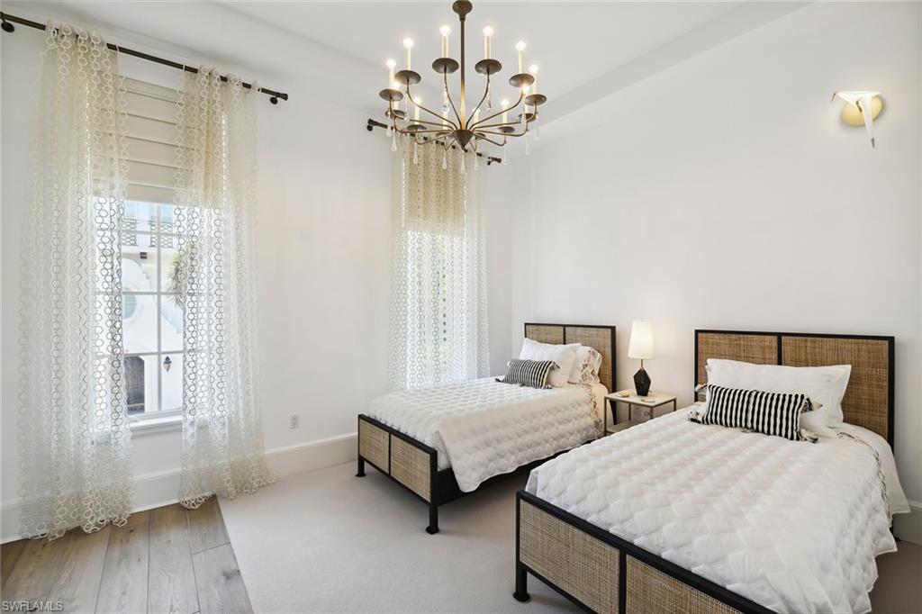 NAPLES CASAMORE - Residential