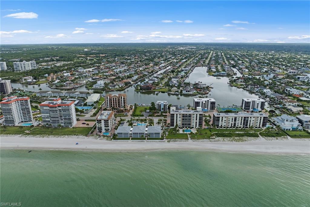 VANDERBILT CLUB - Residential