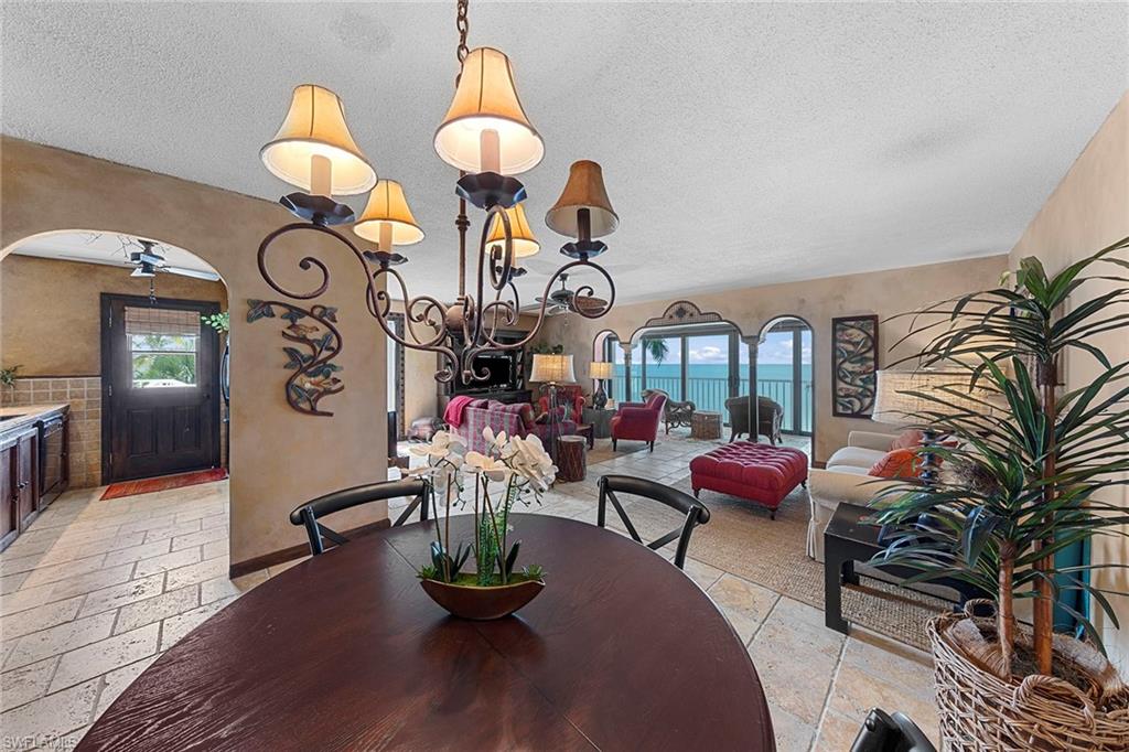 VANDERBILT CLUB - Residential