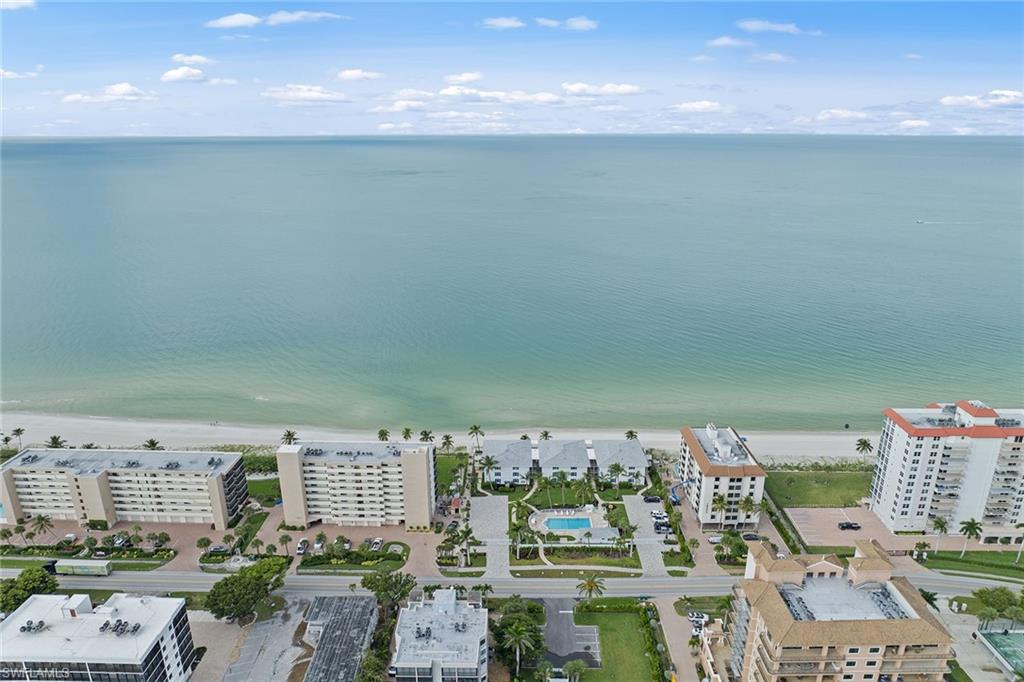 VANDERBILT CLUB - Residential