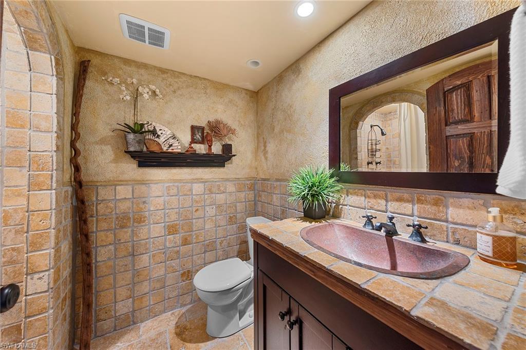 VANDERBILT CLUB - Residential