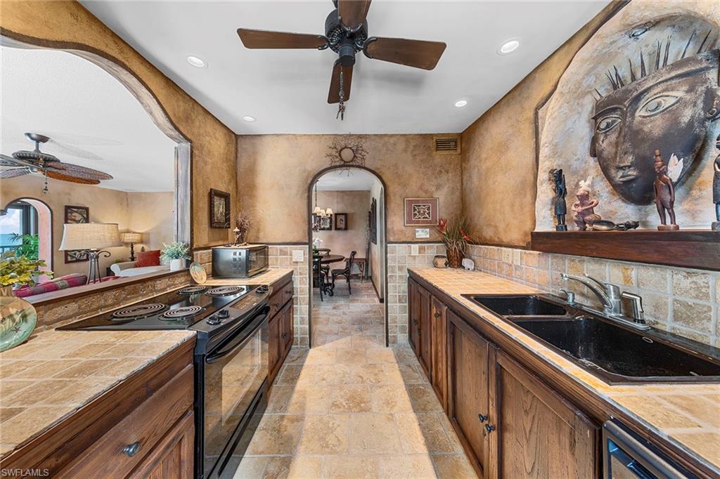 VANDERBILT CLUB - Residential